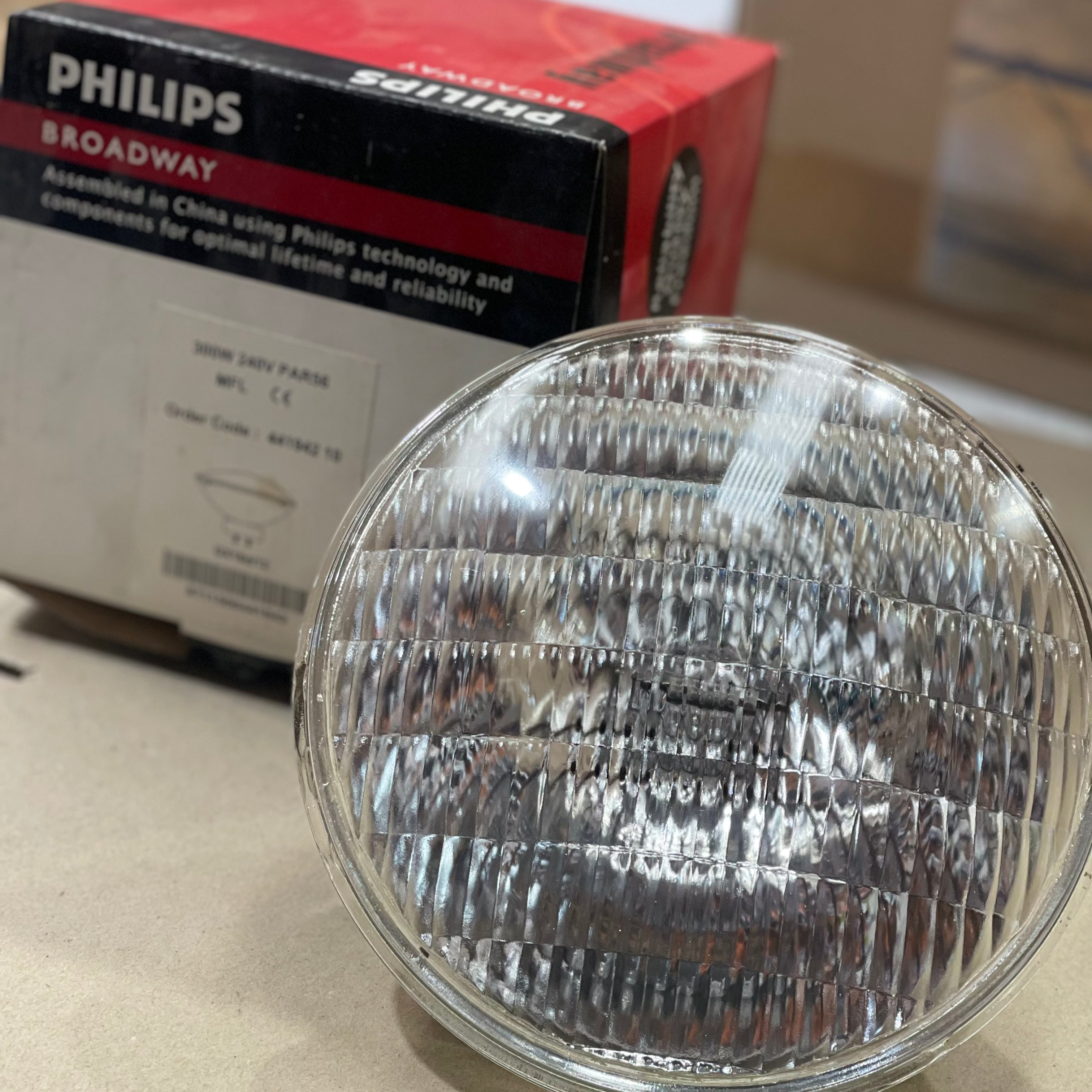 Philips PAR56 Broadway PAR563 – 300W Stage Lamp