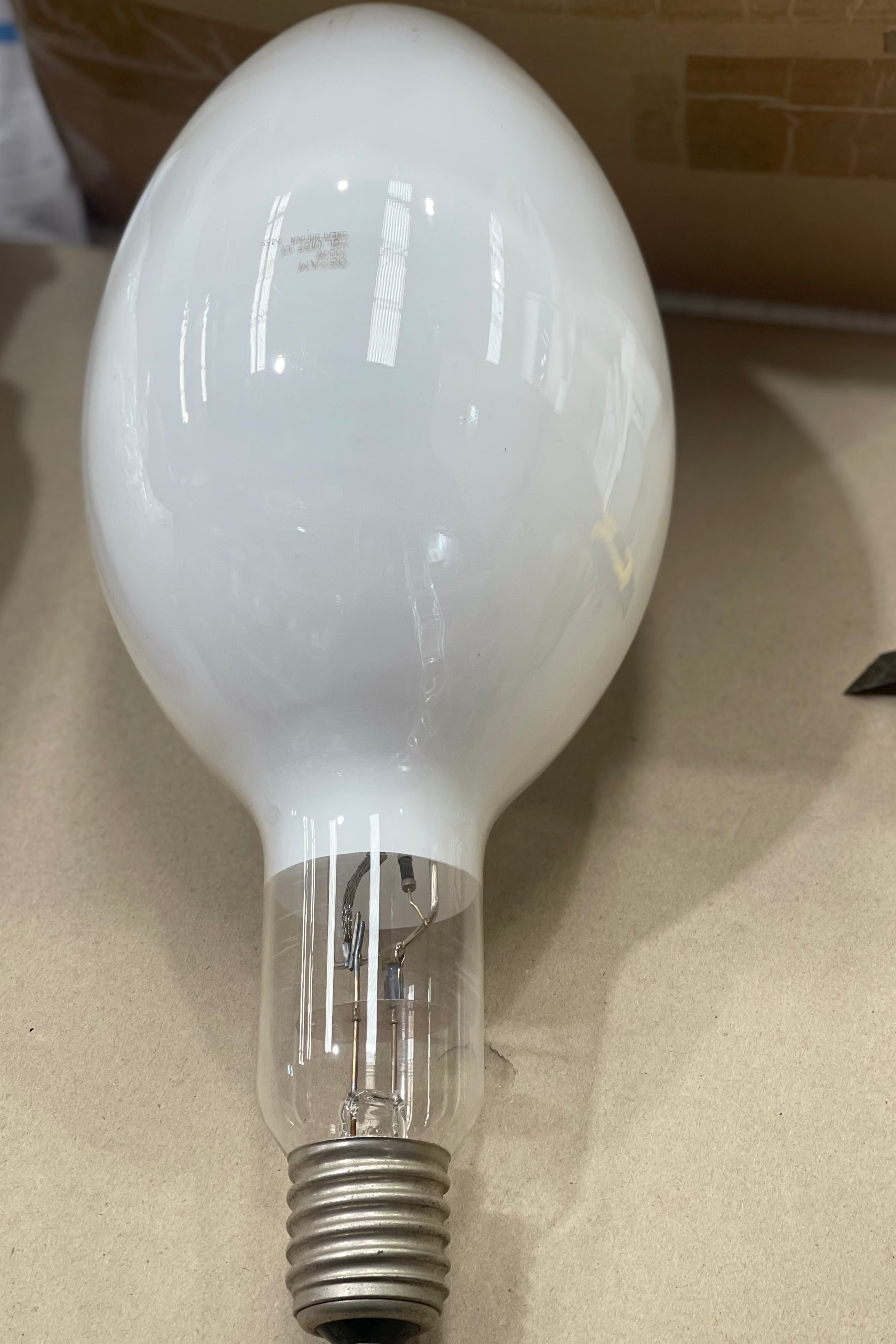 OSRAM HQL 1000W Mercury Vapor Lamp – E40 Base | MBF-U
