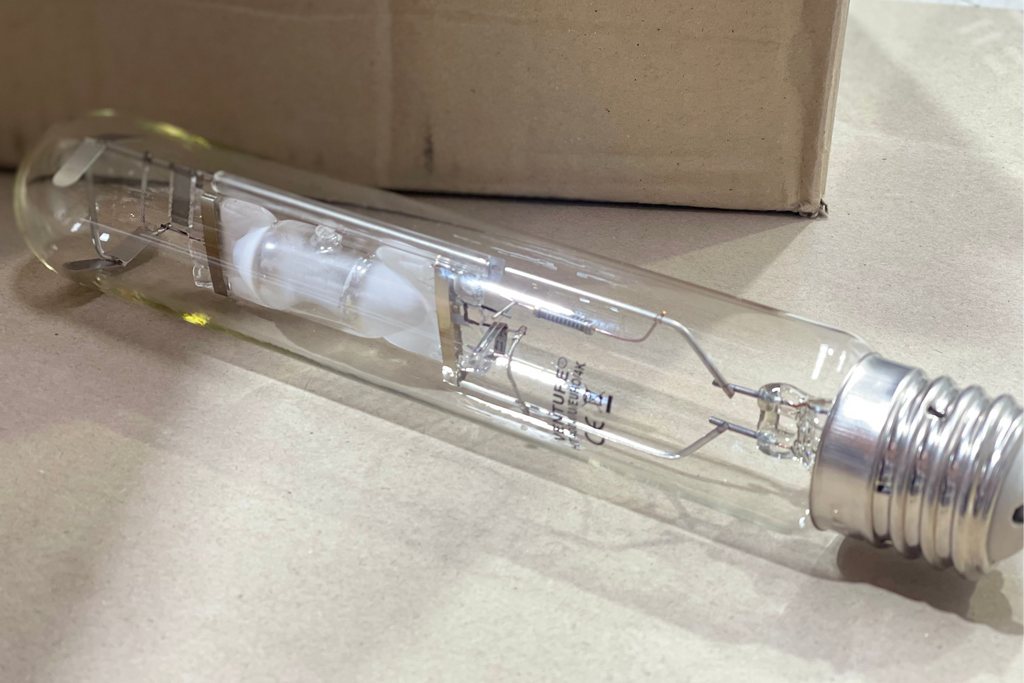 Venture HIT 400W/U EURO/4K – Metal Halide E40 Lamp