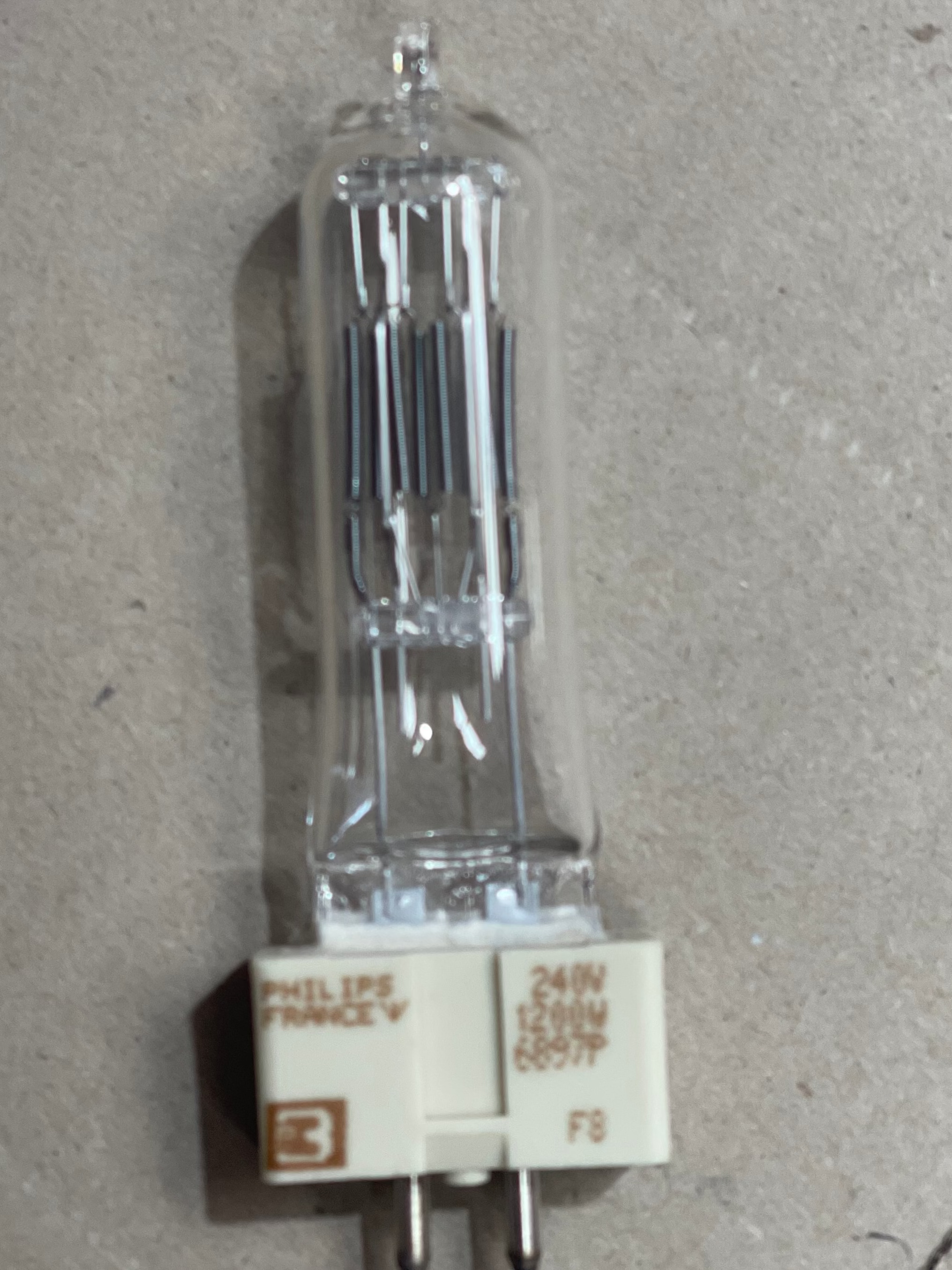 Philips Broadway 6897P – 1200W GX9.5