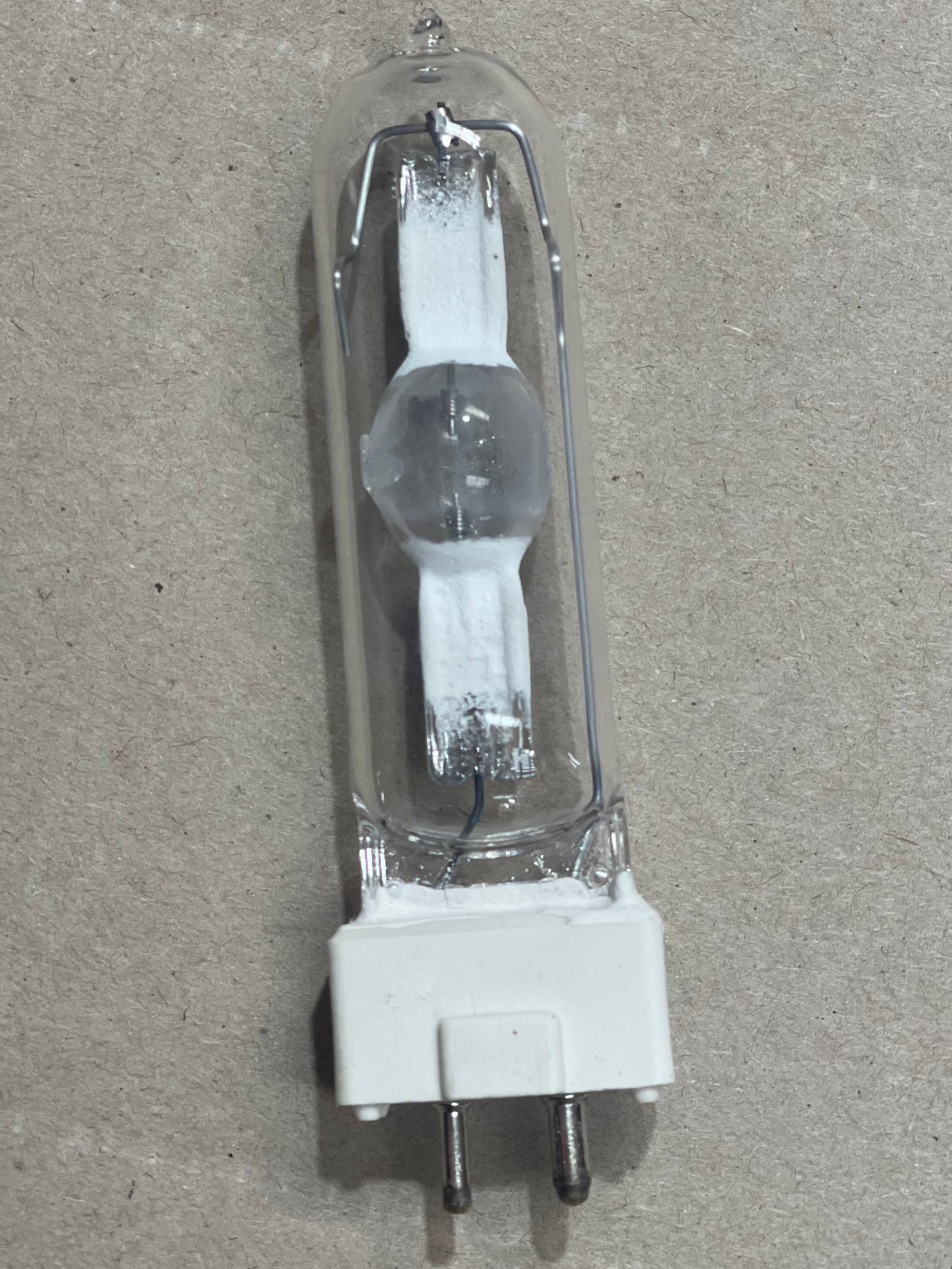 OSRAM HSD 250/60 – 250W Metal Halide Lamp | GY9.5 Base | 6000K