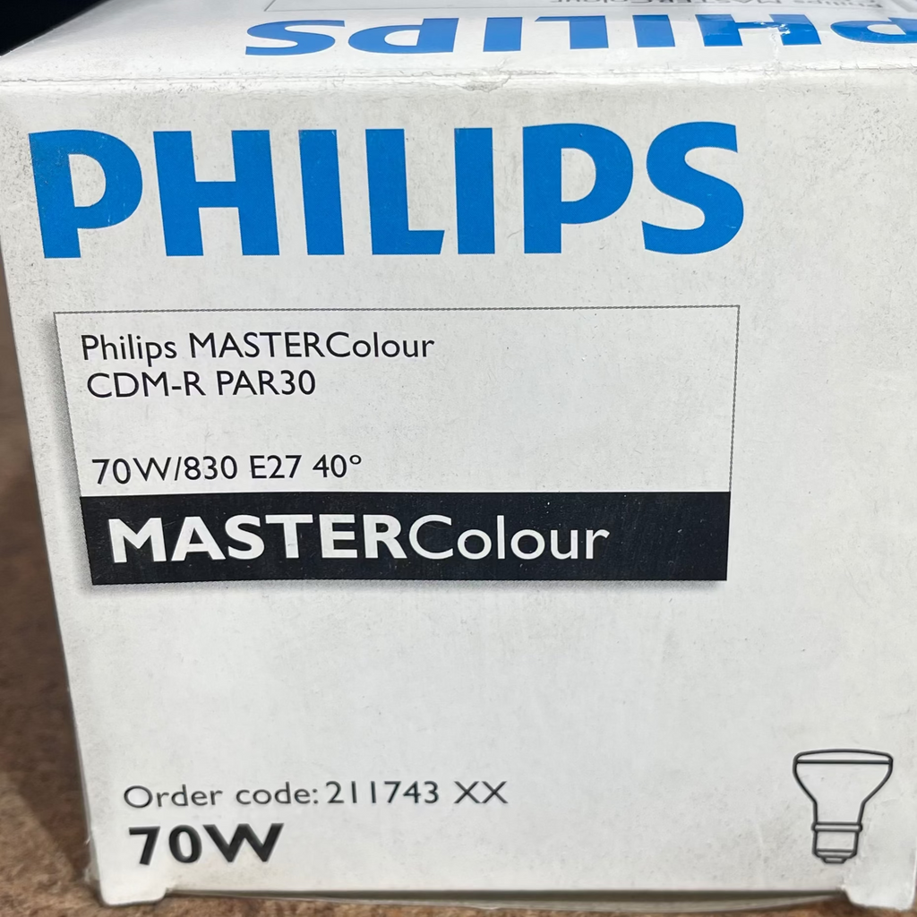Philips MASTERColour CDM-R PAR30 70W/830 E27 – 40° Beam Angle